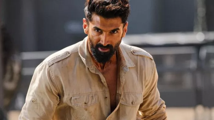 Gumraah Actor Aditya Roy Kapoor Aashiqui 2 Malang Movies Box Office Report/Instagram