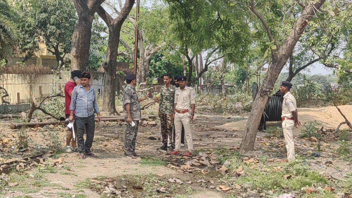 https://www.jagranimages.com/images/newimg/07042025/07_04_2025-dhanbad_murder_news_23913544.jpg