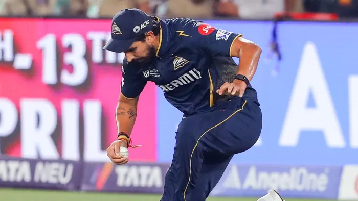 SRH Vs GT: Ishant Sharma की BCCI ने काटी 25 प्रतिशत मैच फीस
