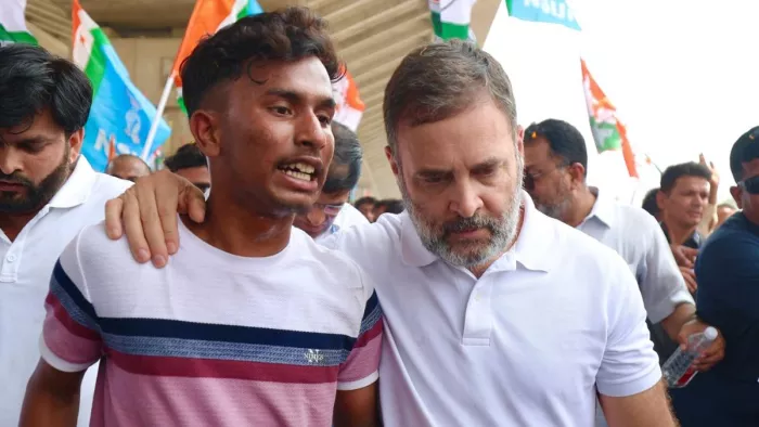 रोजी-रोजगार का दिलासा दे पुराने जनाधार को लुभाने में जुटे राहुल
