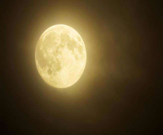 Super Flower Moon 2020: आज दिखेगा साल का आखिरी सुपर मून, जानें कहां और कैसे देखें