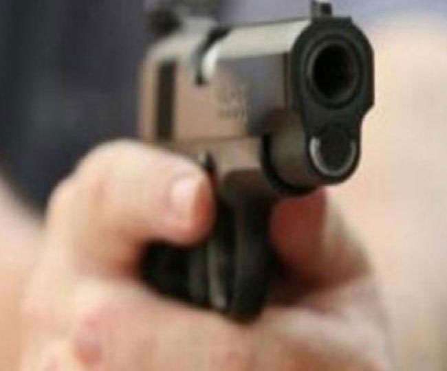 UP Panchayat Chunav 2021: ग्राम प्रधान के विजय जलूस की खबर प्रकाशित करना पड़ा महंगा, जमकर पीटा; तान दी पिस्टल