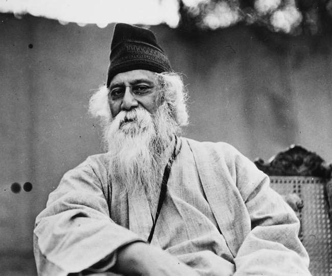 1903 में पत्नी मृणालिनी के देहावसान के बाद टैगोर 12 वर्षीय बेटी रेनुका के साथ रामगढ़ आए।