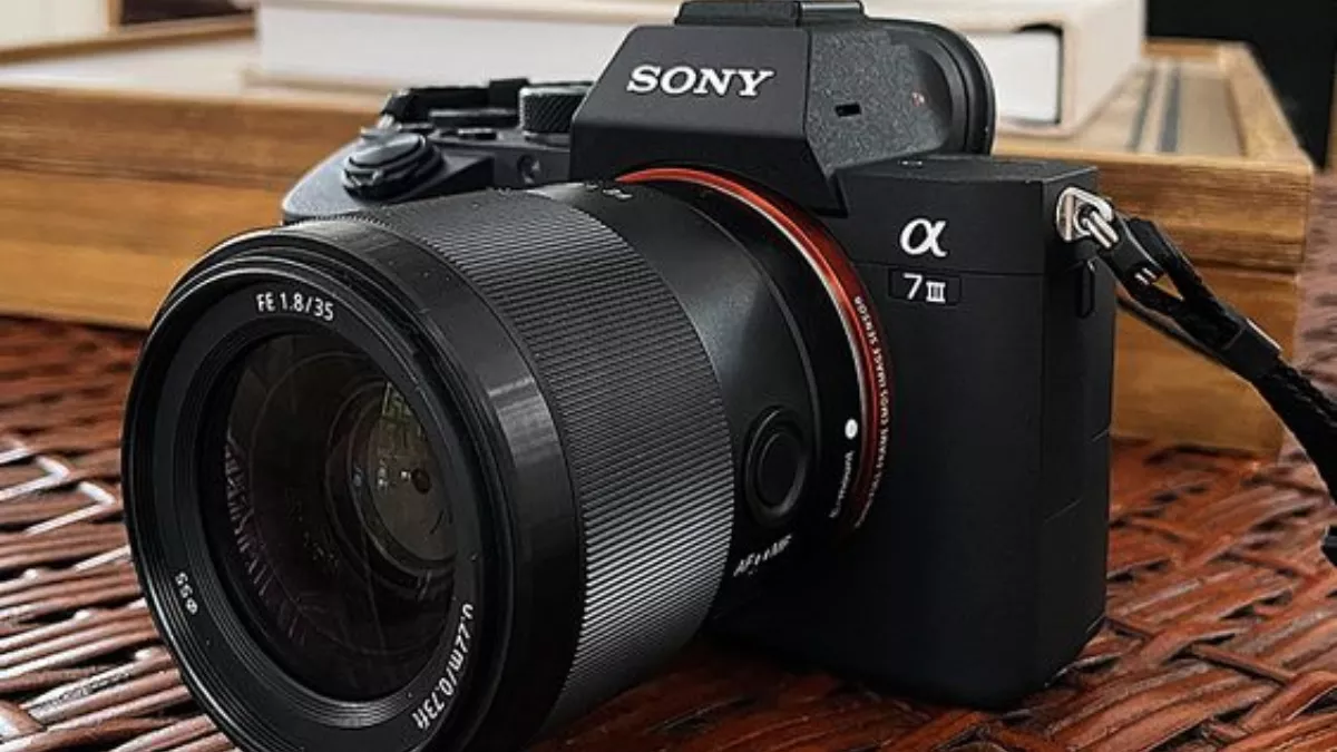 प्रोफेशन फोटोग्राफी के लिए बने हैं Sony के ये Mirrorless Camera, देंगे अल्ट्रा HD फोटो संग 4K QHD वीडियो रिकॉर्डिंग