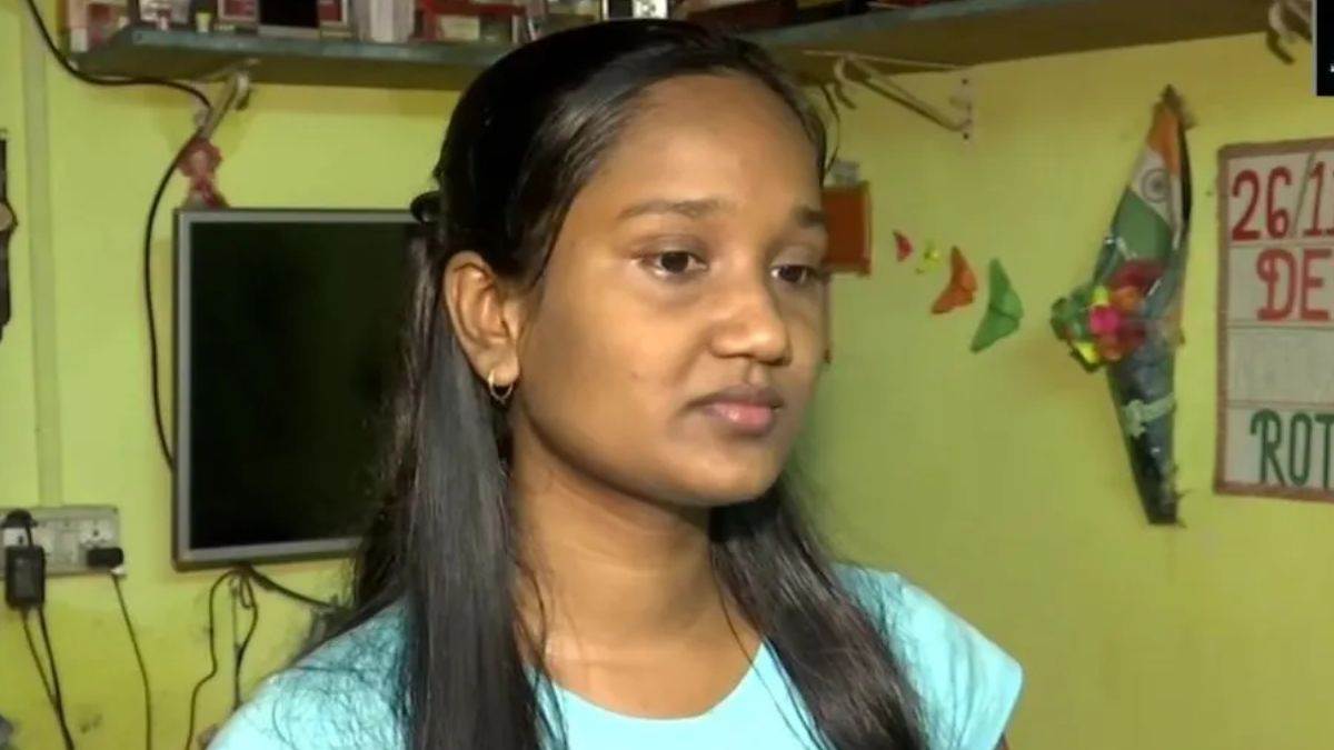 https://www.jagranimages.com/images/newimg/07052024/07_05_2024-devika_rotawan_23712520.jpg