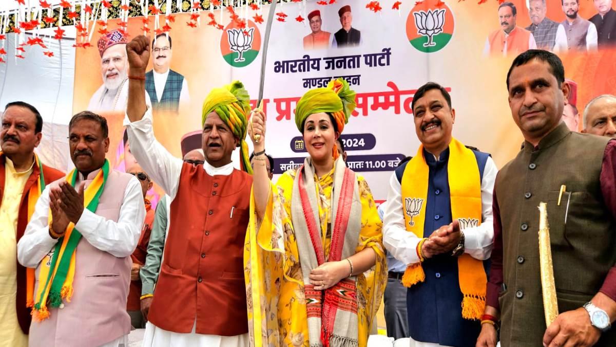 https://www.jagranimages.com/images/newimg/07052024/07_05_2024-diya_kumari_23712906.jpg