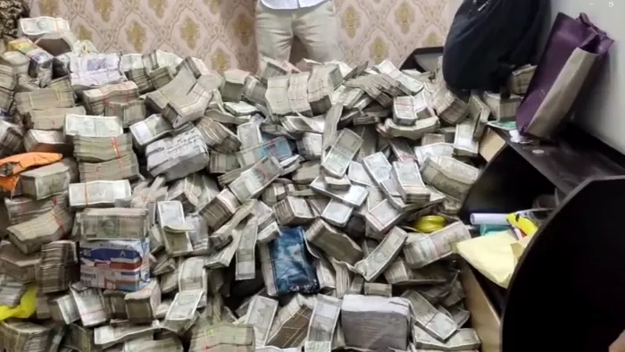 रांची में ईडी की छापेमारी के दौरान बरामद हुए पैसे।