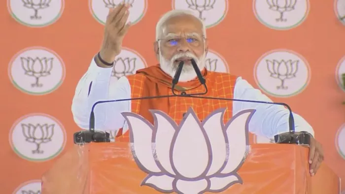 पीएम मोदी ने खरगोन में एक जनसभा को संबोधित किया।(फोटो सोर्स: भाजपा)