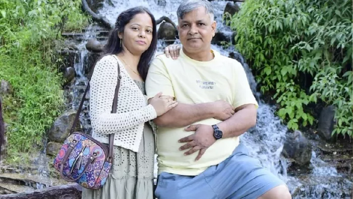 डा. शिवानी प्रभाकर व डा. हरीनारायण प्रभाकर। फोटो सौ. इंटरनेट मीडिया
