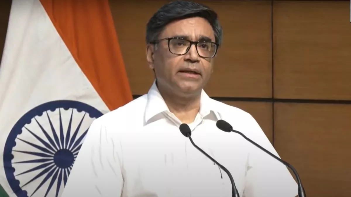 Operation Sindoor पर सेना की प्रेस कॉन्फ्रेंस: 'ये हमला जरूरी था, हमने अपने अधिकार का इस्तेमाल किया...', बोले विदेश सचिव