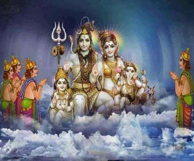 Masik Shivratri Puja Vidhi: आज मासिक शिवरा​त्रि को ऐसे करें शिव पूजा, भोलेनाथ पूरी करेंगे मनोकामनाएं