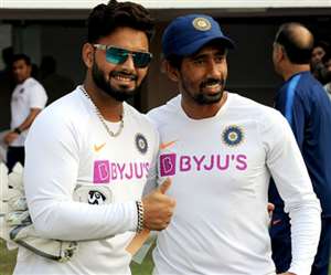 रिद्धिमान साहा के साथ रिषभ पंत- फोटो ट्विटर पेज