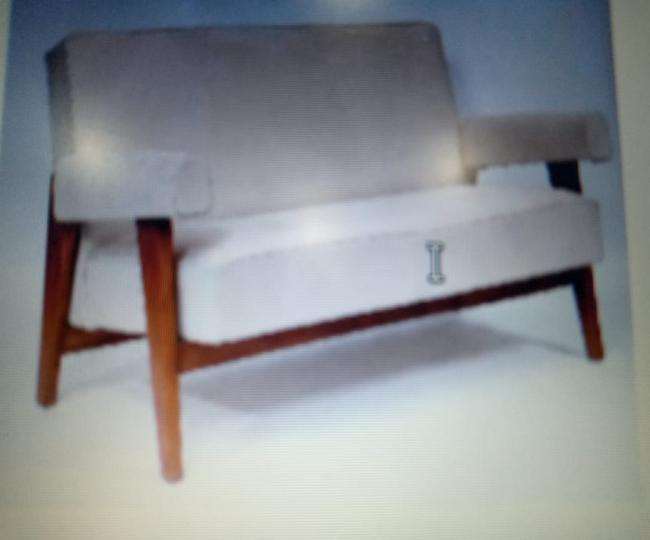 Chandigarh Heritage Furniture फ्रांस में चंडीगढ़ हेरिटेज आइटम्स नीलाम