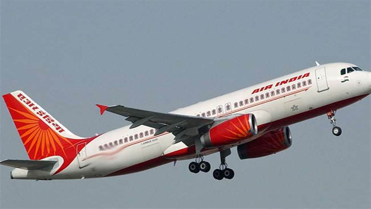 मुख्यमंत्री प्रमोद सावंत ने मंगलवार को कहा कि मोपा हवाईअड्डे पर 1 सितंबर से उड़ानें शुरू हो जाएंगी।