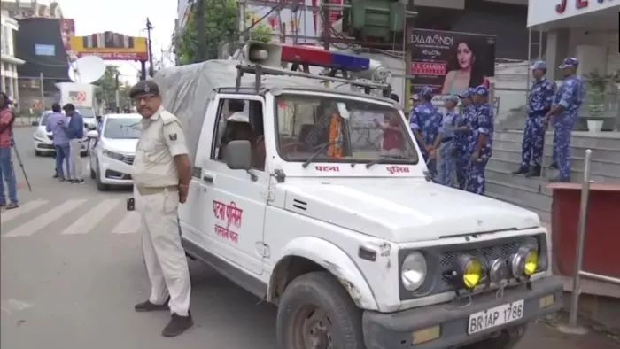 बोरिंग रोड में कचरे की ढेर में मिला नर कंकाल। प्रतीकात्मक तस्वीर