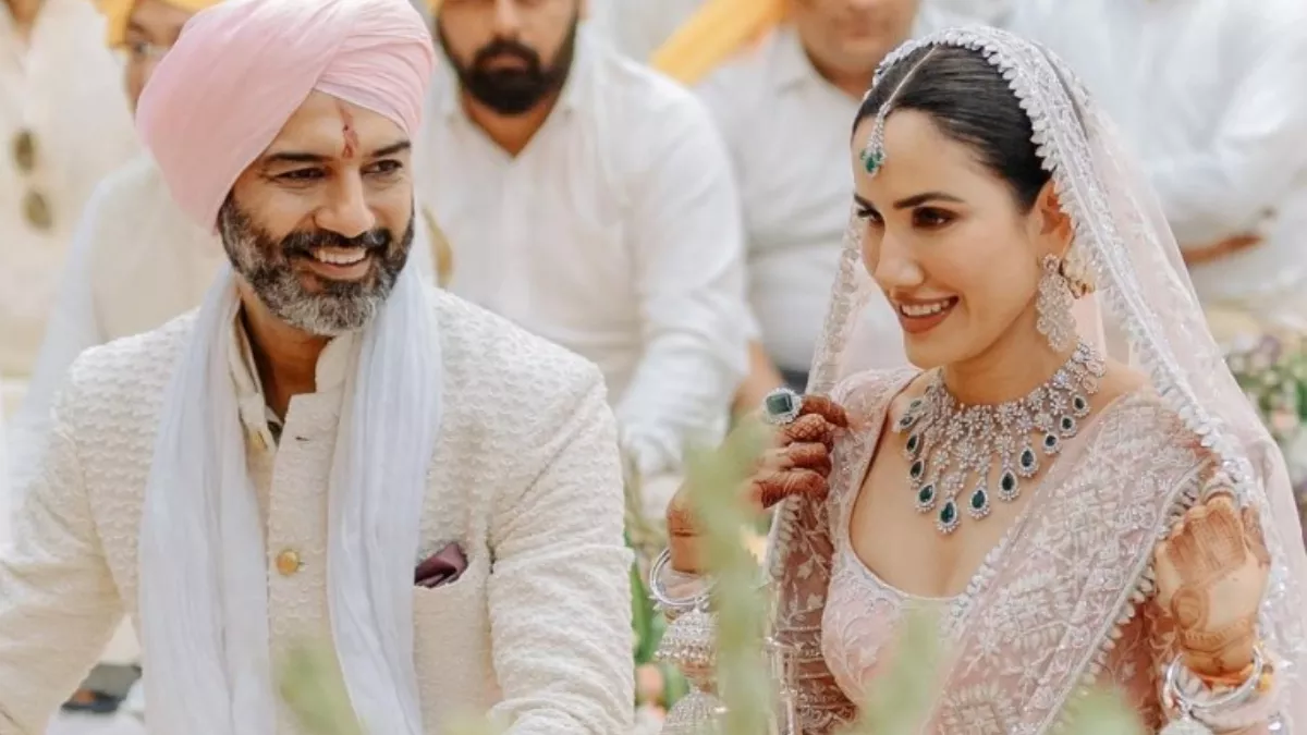 Sonnalli Seygall Wedding: सोनाली सहगल ने गुपचुप शादी करने की बताई वजह, कहा- 'हम हमेशा से ऐसा ही चाहते थे'