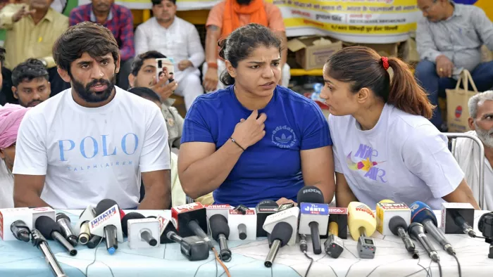 Wrestlers Protest: पहलवानों से फिर बातचीत करेगी केंद्र सरकार