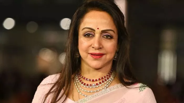 हेमा मालिनी ने हैट्रिक तो लगाई लेकिन… मथुरा में जीत के बाद भी भाजपा को हो रही टेंशन।