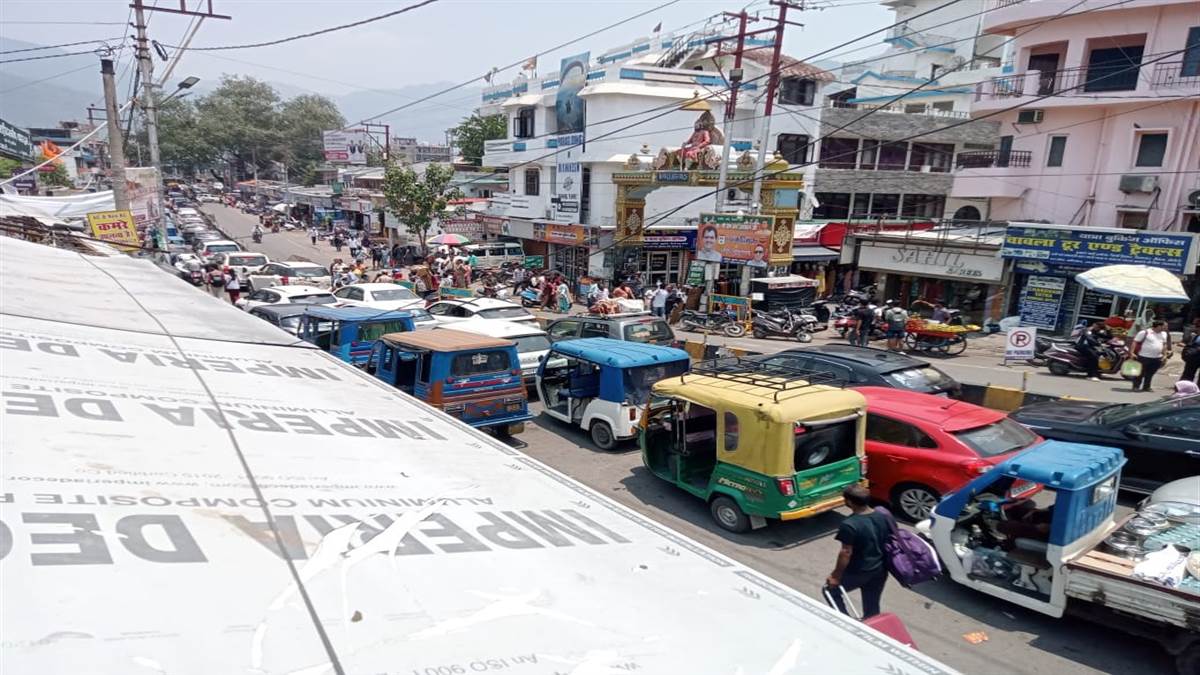 rishikesh traffic news heavy vehicle influx after bathing festivals