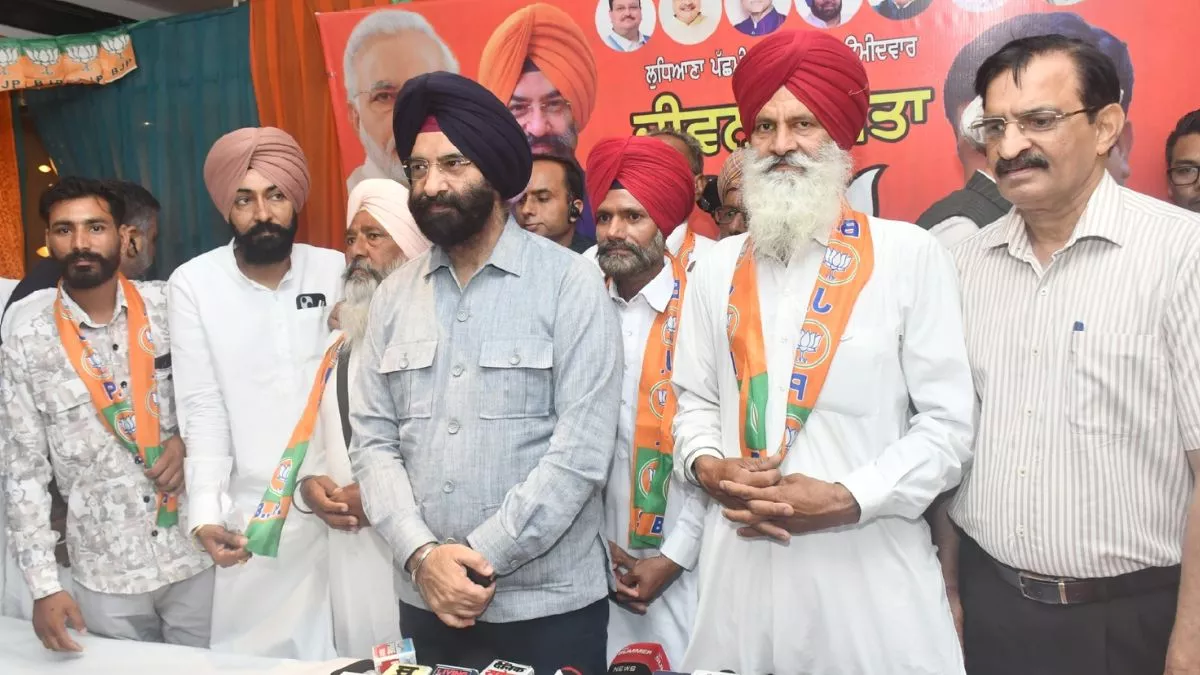 लुधियाना पश्चिम उपचुनाव: 'AAP ने पहले दिल्ली को लूटा, अब पंजाब पर नजर'; मनजिंदर सिरसा बोले- सत्ता के बिना नहीं रह सकते केजरीवाल