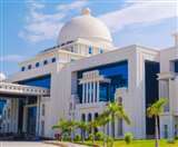 बैठक में आइईटी में एक टेक्नोलाजी बिजिनेस इंक्यूबेटर की स्थापना पर सहमति दी गई।