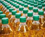 पाम आयल के आयात पर प्रतिबंध हटने से बाजार मेंसस्ता नेपाली पाम आयल बिकने का रास्&zwj;ता साफ हो गया है।