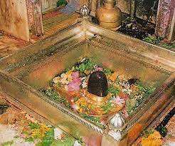 Kashi Vishwanath Jyotirling: काशी विश्वनाथ ज्योतिर्लिंग, जब भगवान विष्णु और ब्रह्मा का अहंकार हुआ चकनाचूर