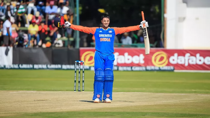 अभिषेक शर्मा ने तूफानी पारी के दौरान सात चौके और आठ छक्के जड़े (Pic Credit - BCCI X)