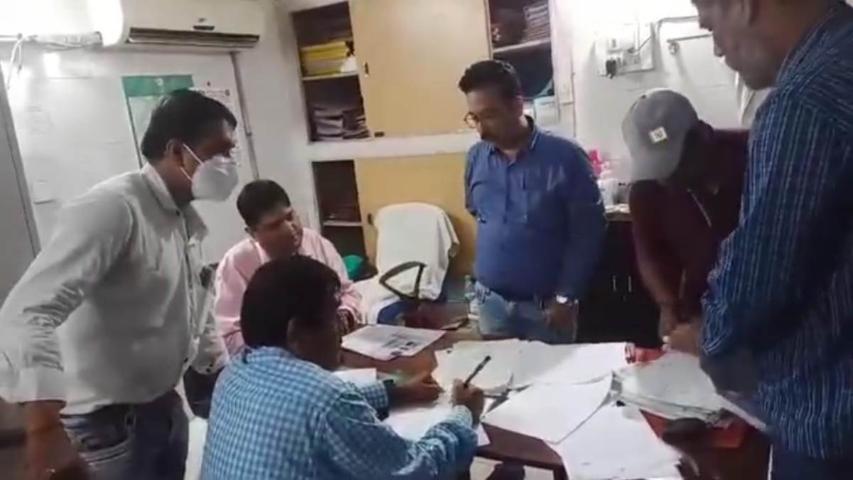 https://www.jagranimages.com/images/newimg/07072024/07_07_2024-jharkhand_news_23754000_163013314.jpg