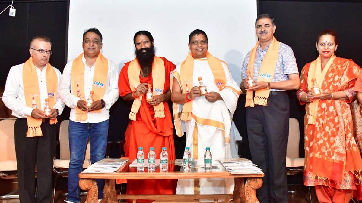 https://www.jagranimages.com/images/newimg/07072025/07_07_2025-patanjali2_1_23977762.jpg