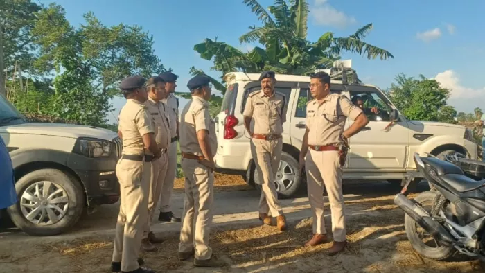 पूर्णिया में एक ही परिवार के 5 लोगों को पीट-पीटकर जिंदा जलाया।