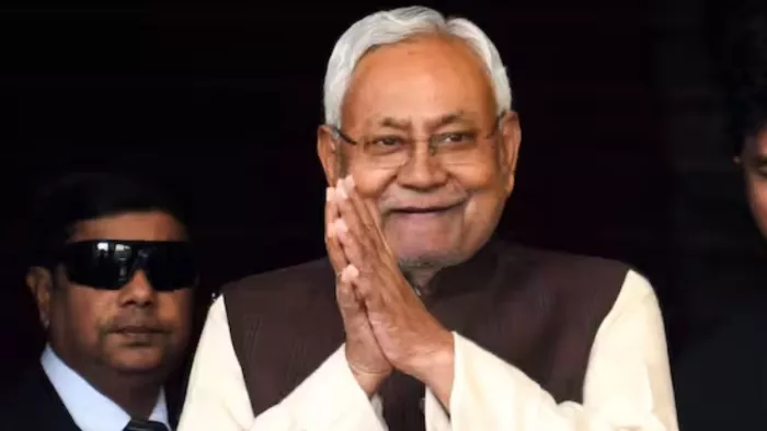 ग्रामीण परिवेश में रहेंगे पर्यटक, होम स्टे योजना को मिली स्वीकृति (नीतीश कुमार फाइल फोटो)