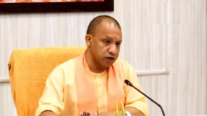 विनेश फोगाट के फाइनल से बाहर होने पर सीएम योगी का रिएक्शन