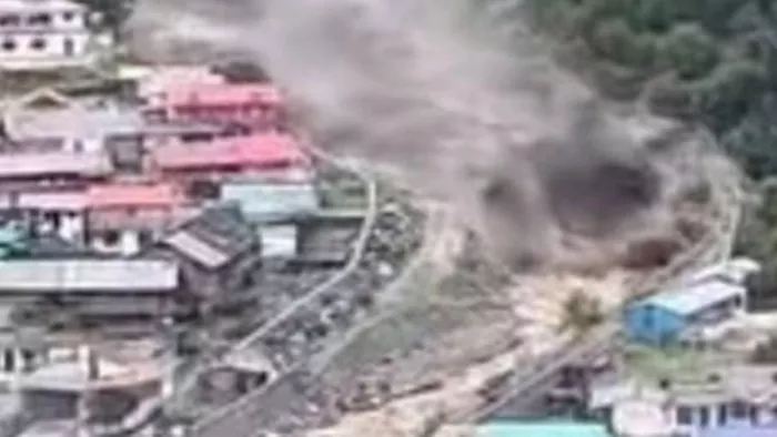 जिला प्रशासन की आम जनता से भी सतर्क रहने की अपील