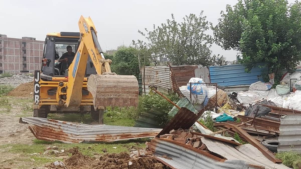 ncr faridabad news crackdown on illegal colonies demolitions begin after order of minister rao narbir singh