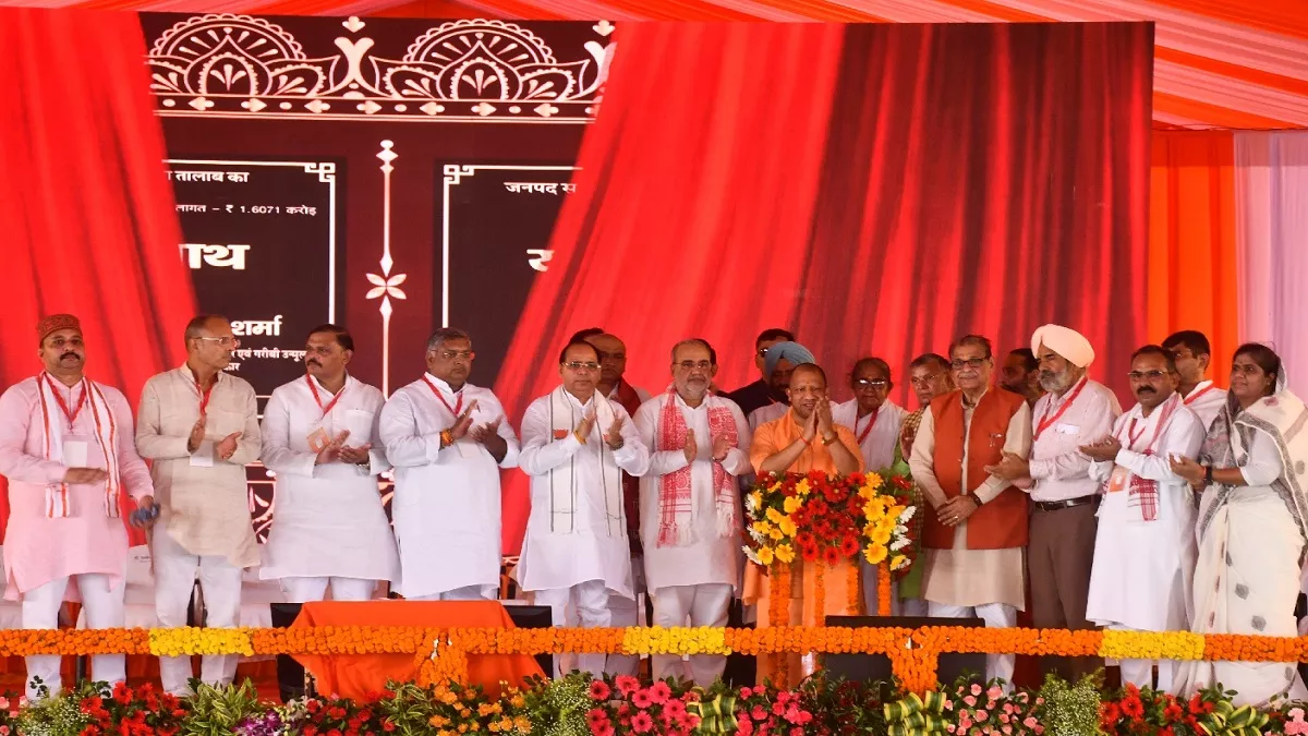 संभल दौरे के बाद जिले का क्या मिला, ये रहा 659 करोड़ की योजनाओं का पूरा ब्लूप्रिंट