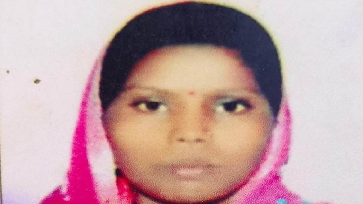 https://www.jagranimages.com/images/newimg/07082025/07_08_2025-punam_devi_24006807.jpg