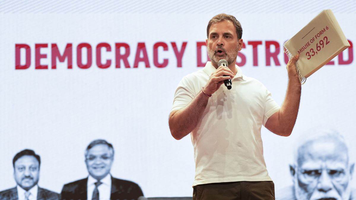 https://www.jagranimages.com/images/newimg/07082025/07_08_2025-rahul_gandhi_news_13_24006872.jpg