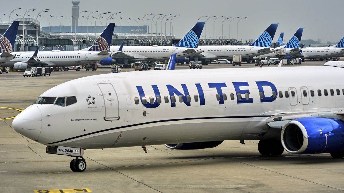 https://www.jagranimages.com/images/newimg/07082025/07_08_2025-united_airlines__24005979.jpg