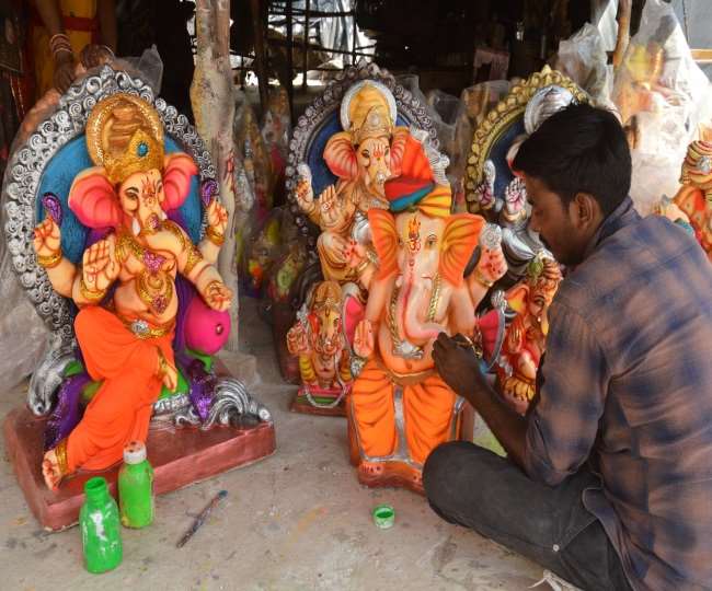 Ganesh Chaturthi 2021 रोहतक में राजस्थान और कोलकाता की मिट्टी से तैयार
