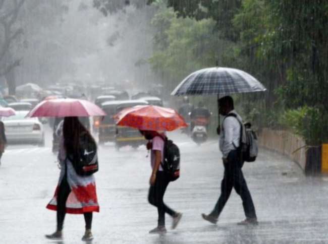 कोंकण क्षेत्र में अगले तीन दिन भारी बारिश की संभावना है।
