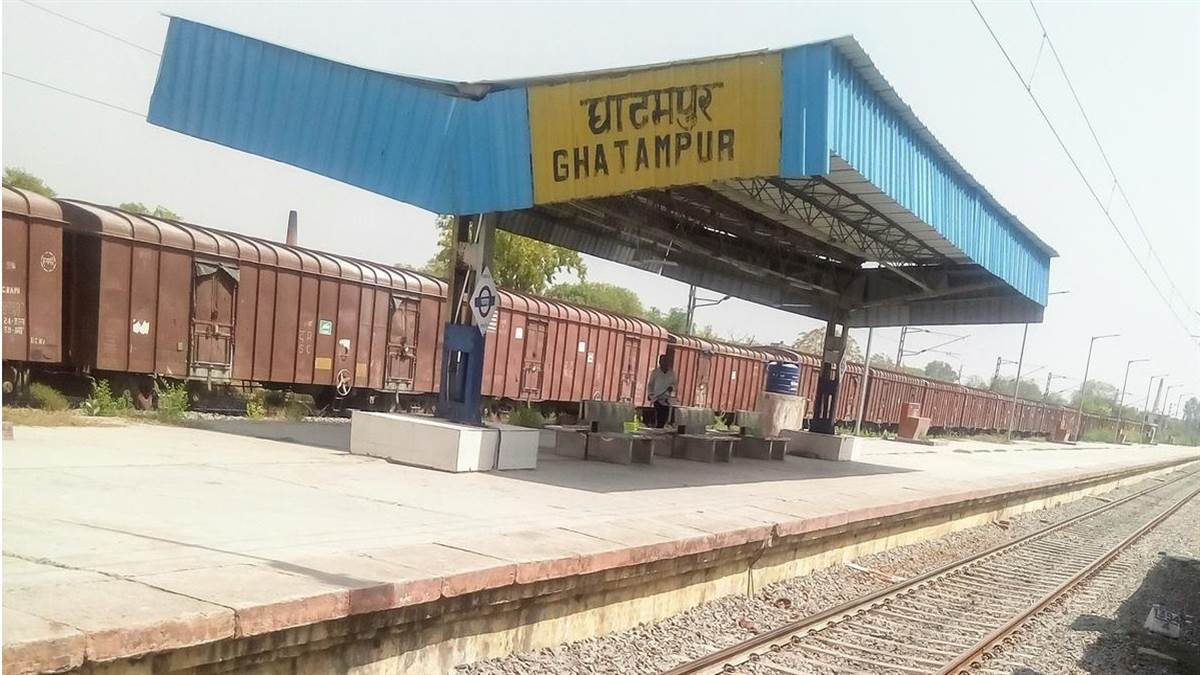 https://www.jagranimages.com/images/newimg/07092022/07_09_2022-ghatampur_railway_station_23049955_15026987.jpg