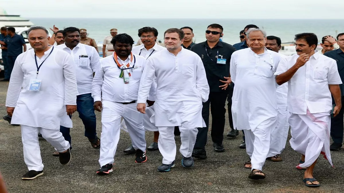 Congress Bharat Jodo Yatra LIVE Rahul Gandhi visits Vivekananda Memorial will start Congress bharat Jodo Yatra