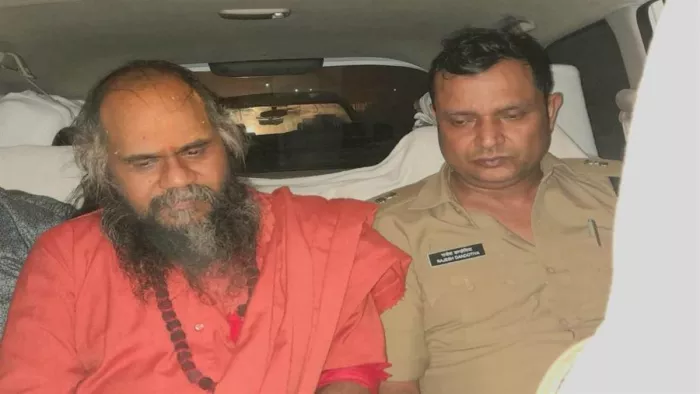 दुष्कर्म मामले में जेल में बंद मिर्ची बाबा को न्यायालय ने किया रिहा
