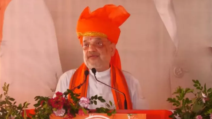 'राहुल बाबा आप कहां से दोगे जम्मू-कश्मीर को राज्य का दर्जा? पढ़ें अमित शाह के भाषण की 10 बड़ी बातें।