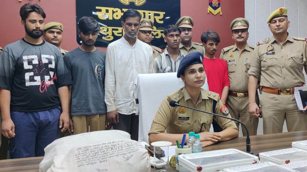 https://www.jagranimages.com/images/newimg/07092025/07_09_2025-co_city_mathura_arrests_24038595.jpg