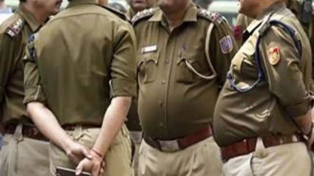 https://www.jagranimages.com/images/newimg/07092025/07_09_2025-delhi_police_2_24038847_171559820.jpg