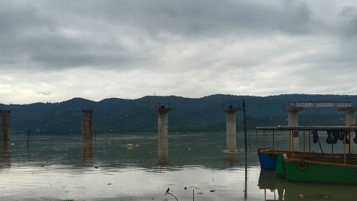 https://www.jagranimages.com/images/newimg/07092025/07_09_2025-gobindsagar_lake_incident_24038794.jpg