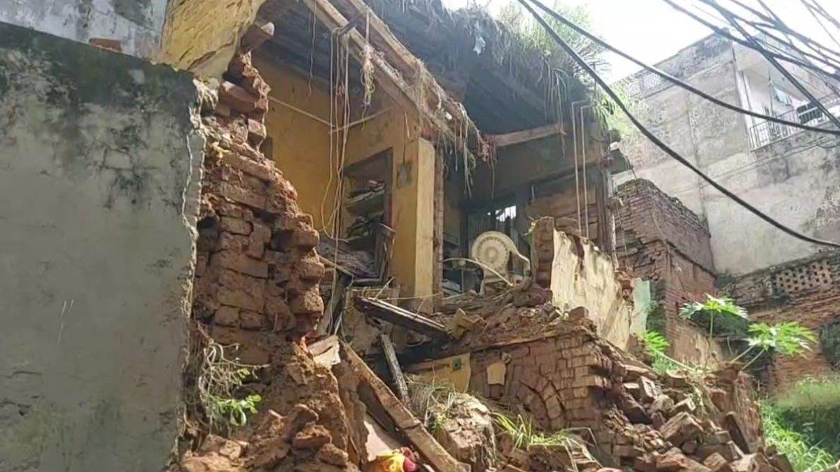 https://www.jagranimages.com/images/newimg/07092025/07_09_2025-jammu_landslide_24038655.jpg