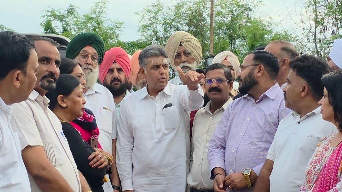 https://www.jagranimages.com/images/newimg/07092025/07_09_2025-manish_tewari_24038929.jpg